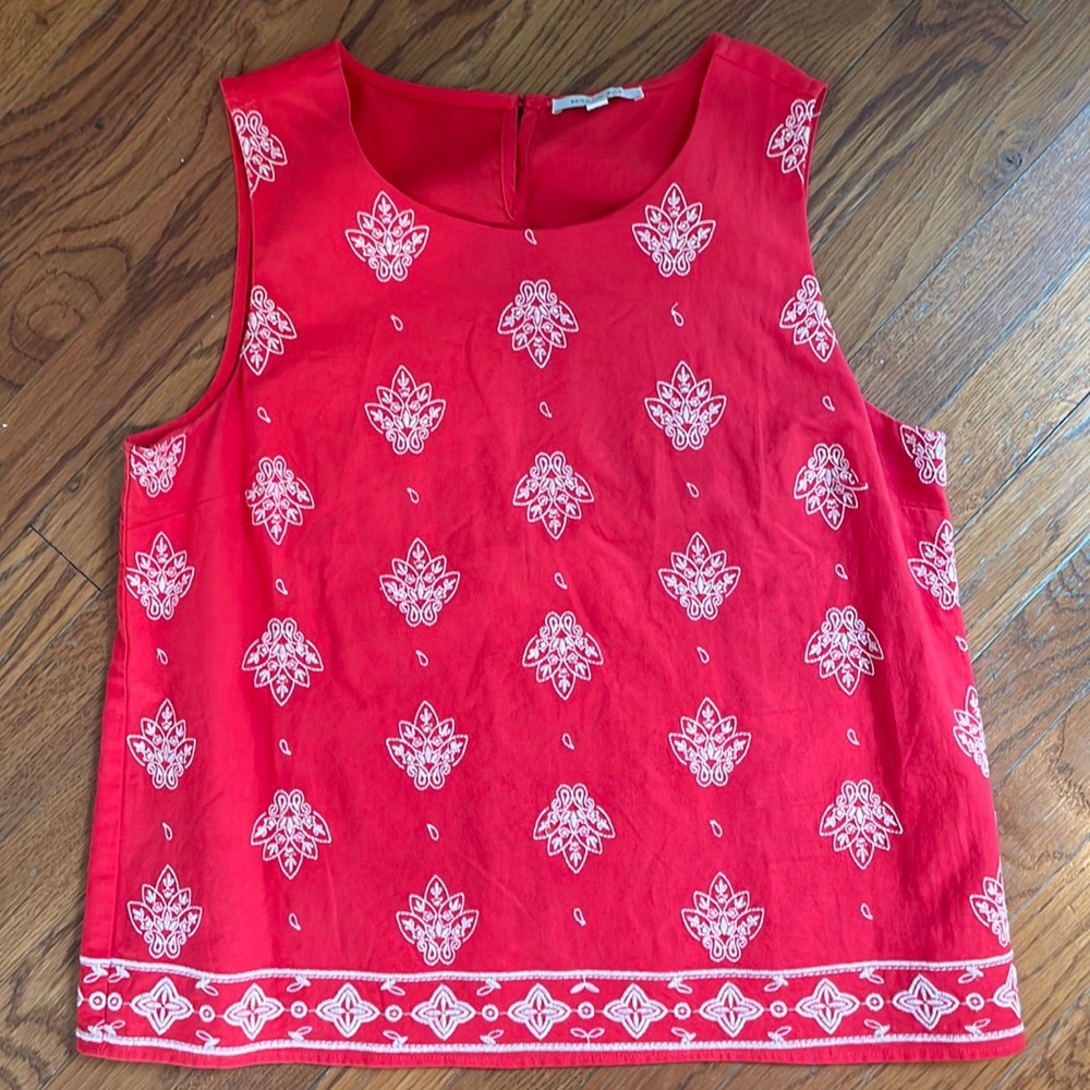Skies Are Blue sleeveless, linen/cotton blend embroidered top